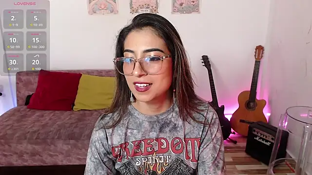 Susanahendrix online show from November 8, 5:27 pm