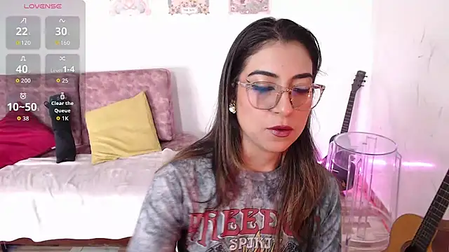 Susanahendrix online show from December 2, 6:09 pm