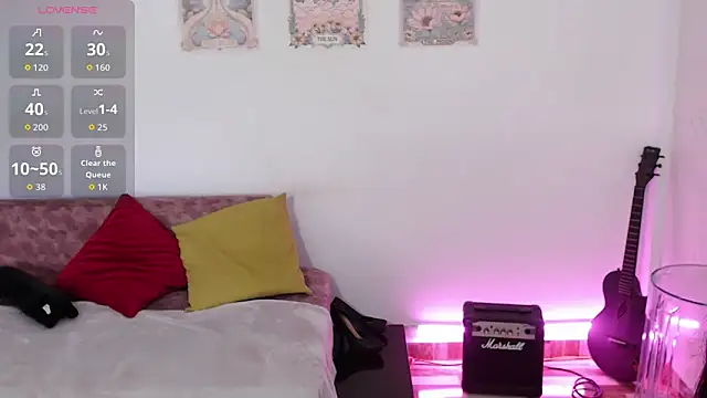 Susanahendrix online show from November 27, 3:23 pm