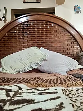 Snapshot of MRCforyou chatting on February 25, 5:57 pm MRCforyou online show from February 25, 5:57 pm