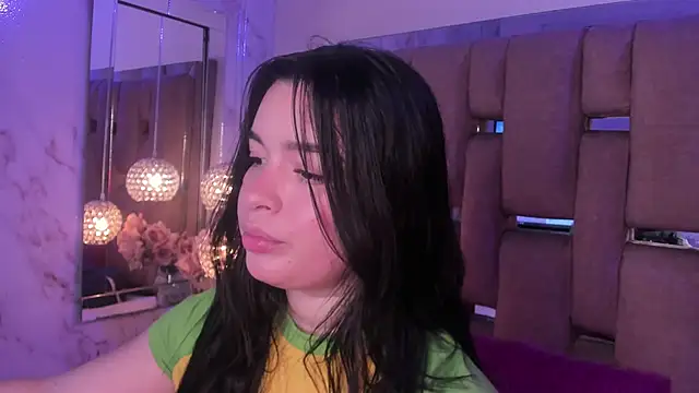 KateLee online show from March 24, 4:01 am