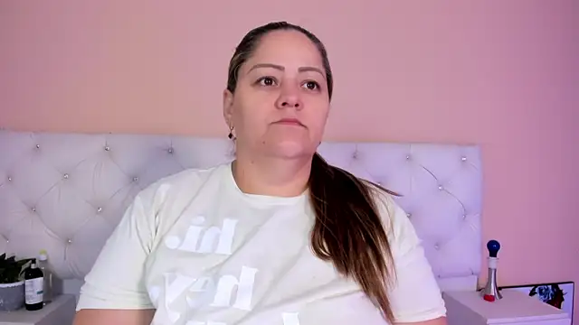 katte landerr online show from January 12, 1:07 pm