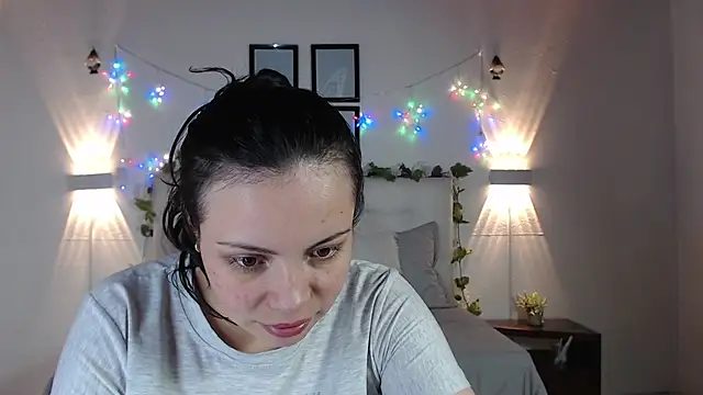 Megan 05  online show from May 1, 6:57 pm