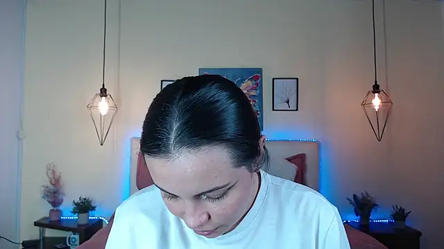 Megan 05  online show from July 14, 7:53 pm