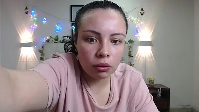 Megan 05  online show from May 9, 7:39 pm