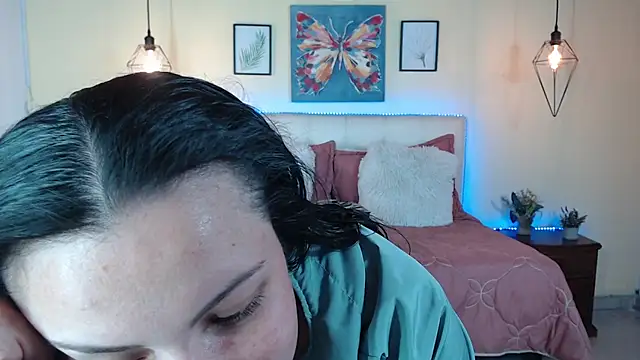Megan 05  online show from June 24, 7:33 pm