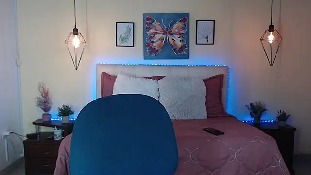 Megan 05  online show from July 7, 7:28 pm
