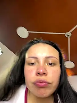 Megan 05  online show from December 19, 7:27 pm