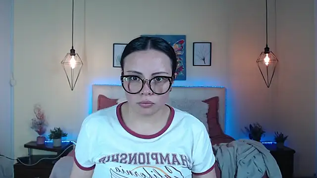 Megan 05  online show from June 19, 6:47 pm