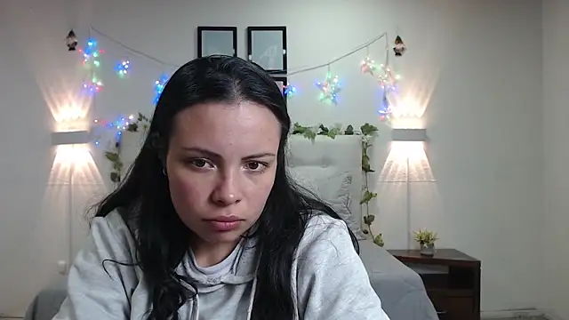 Megan 05  online show from May 21, 7:11 pm