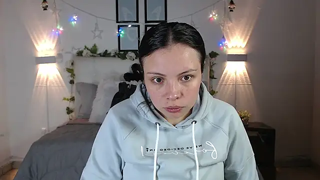 Megan 05  online show from March 22, 7:04 pm