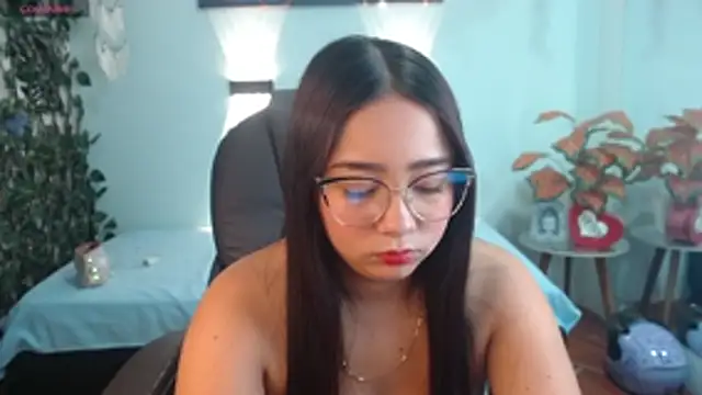 tinisweet online show from April 22, 3:52 pm