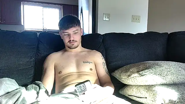 derekmontana2 online show from February 16, 10:07 pm