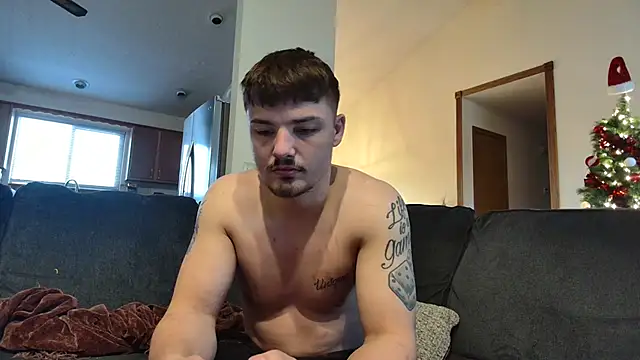 derekmontana2 online show from January 18, 10:24 pm