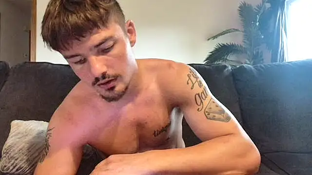 derekmontana2 online show from June 4, 6:34 pm