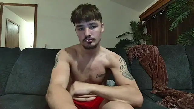 derekmontana2 online show from May 27, 5:37 am