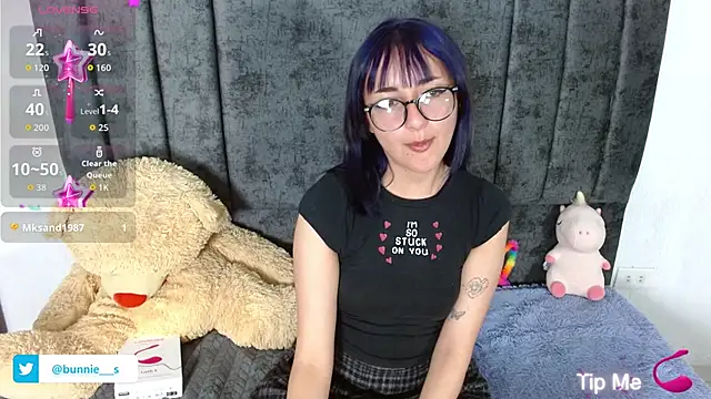 Snapshot of Littlee_Bunny_ chatting on October 4, 10:39 am Littlee Bunny online show from October 4, 10:39 am