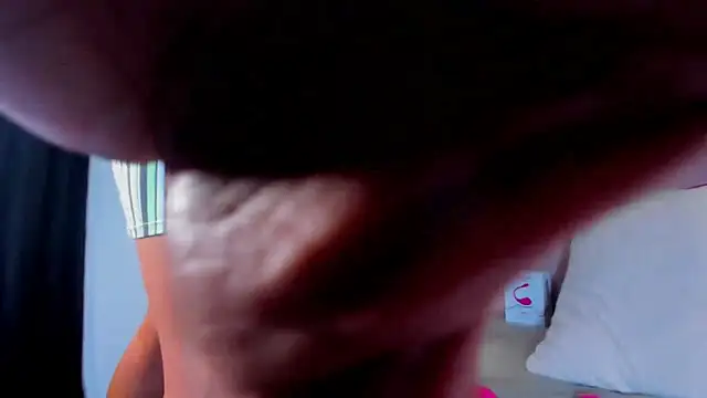 jazmin waked online show from November 9, 3:32 am