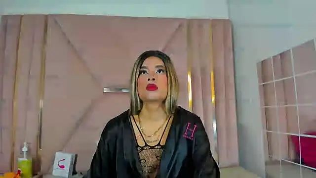 Snapshot of jazmin_waked chatting on October 4, 2:46 am jazmin waked online show from October 4, 2:46 am