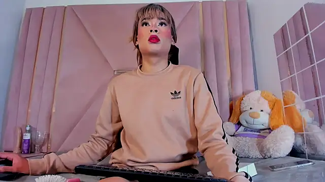 jazmin waked online show from November 11, 1:11 am