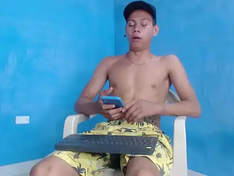 masterbrave420 online show from June 16, 2:28 pm