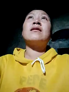 Snapshot of sasu62 chatting on March 21, 1:59 pm sasu62 online show from March 21, 1:59 pm