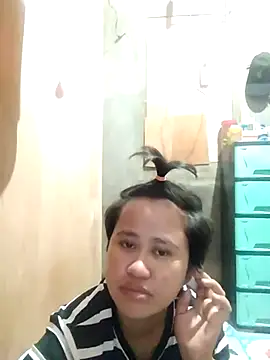 Marianne9822 online show from December 5, 6:39 pm