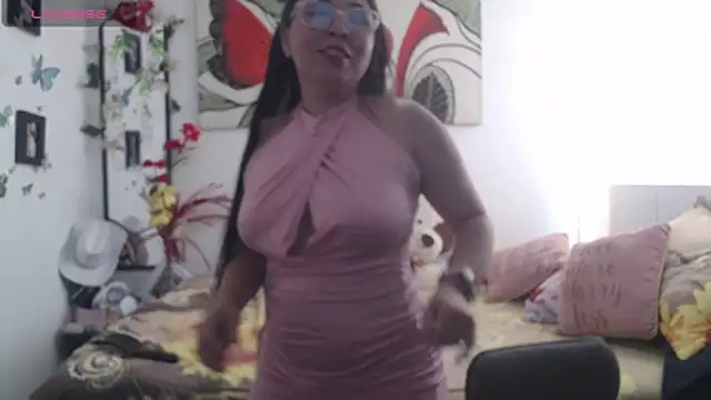 anii mantilla online show from June 3, 1:34 pm