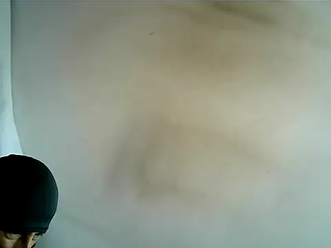 Snapshot of matrix70016 chatting on October 11, 3:35 pm matrix70016 online show from October 11, 3:35 pm