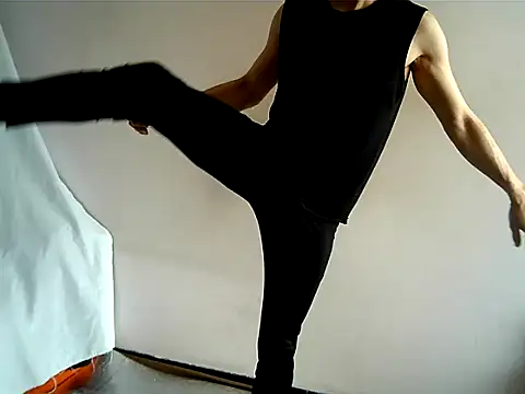 Snapshot of matrix70016 chatting on October 6, 3:46 pm matrix70016 online show from October 6, 3:46 pm