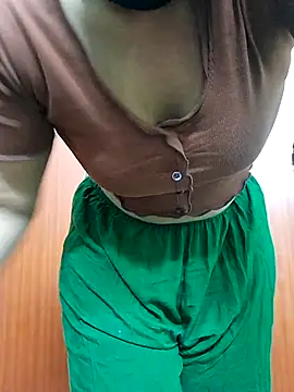 Snapshot of maya_telugu_22 chatting on September 22, 4:24 pm maya telugu 22 online show from September 22, 4:24 pm