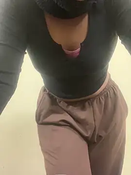 Snapshot of maya_telugu_22 chatting on December 20, 4:43 pm maya telugu 22 online show from December 20, 4:43 pm