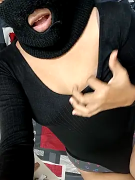 Snapshot of maya_telugu_22 chatting on November 4, 4:44 pm maya telugu 22 online show from November 4, 4:44 pm