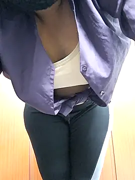 Snapshot of maya_telugu_22 chatting on October 13, 4:08 pm maya telugu 22 online show from October 13, 4:08 pm