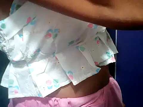 MorenaLovelyPinay24 online show from April 26, 7:49 am