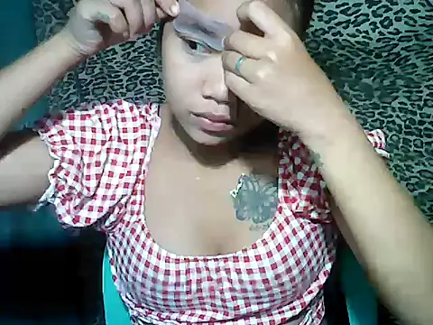 MorenaLovelyPinay24 online show from May 7, 11:41 pm