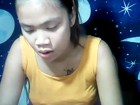 MorenaLovelyPinay24 online show from March 19, 11:38 pm