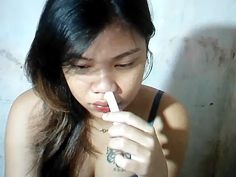 Snapshot of MorenaLovelyPinay24 chatting on October 29, 12:42 am MorenaLovelyPinay24 online show from October 29, 12:42 am