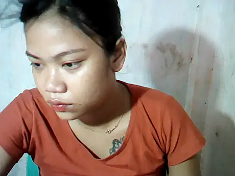 Snapshot of MorenaLovelyPinay24 chatting on October 28, 1:06 am MorenaLovelyPinay24 online show from October 28, 1:06 am