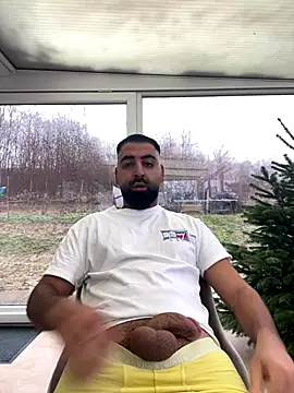 bignasthairy online show from December 20, 10:07 am