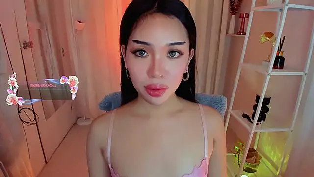 MS LUNA online show from December 21, 11:05 pm