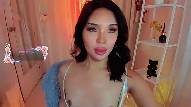 MS LUNA online show from December 21, 12:35 am