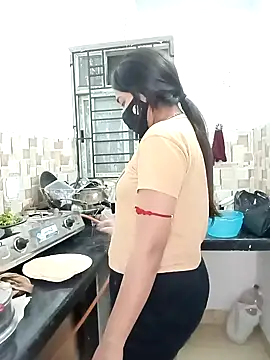 Snehabeauti online show from April 8, 2:18 pm