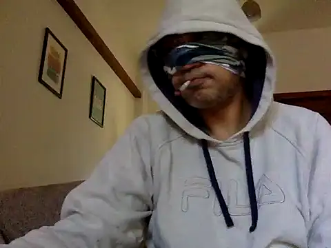 Snapshot of CaiBull chatting on December 23, 7:51 am CaiBull online show from December 23, 7:51 am