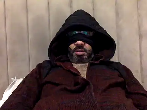 CaiBull online show from February 4, 9:43 pm