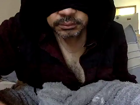 Snapshot of CaiBull chatting on January 6, 7:23 am CaiBull online show from January 6, 7:23 am