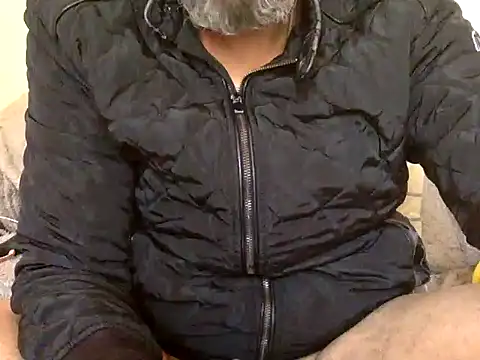 CaiBull online show from March 3, 10:33 am