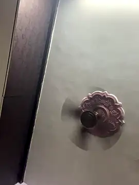 Snapshot of Shaikh_726910 chatting on November 14, 1:37 pm Shaikh 726910 online show from November 14, 1:37 pm