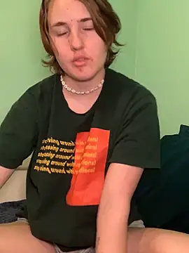 Snapshot of angelbliss10100 chatting on October 30, 5:54 pm angelbliss10100 online show from October 30, 5:54 pm