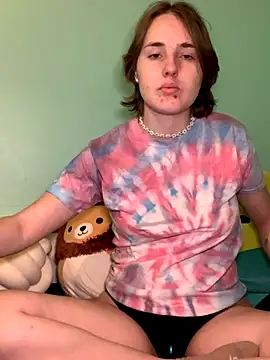 Snapshot of angelbliss10100 chatting on November 11, 2:06 am angelbliss10100 online show from November 11, 2:06 am